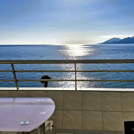 Front De Sea Front * Cannes