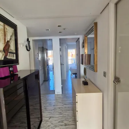 Apartment Front De Sea Front *